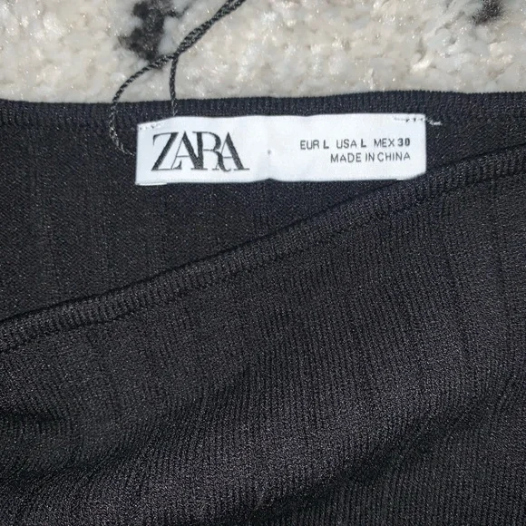 🆕 Zara Cut Out Rib Dress SIZE Medium - Picture 11 of 11